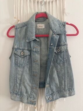 Levi’s Denim Vest
